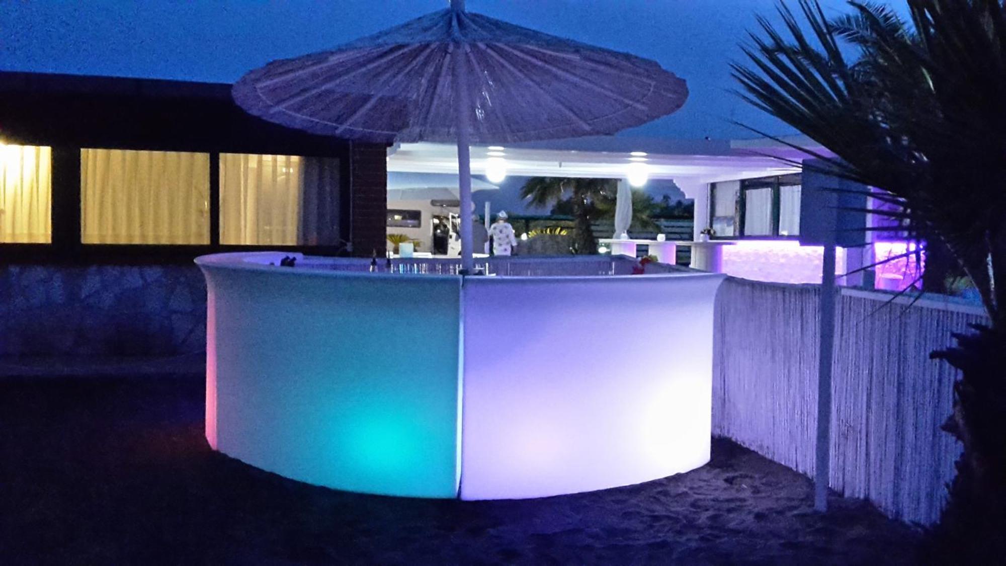 Baywatch Hotel Margherita Di Savoia Eksteriør billede