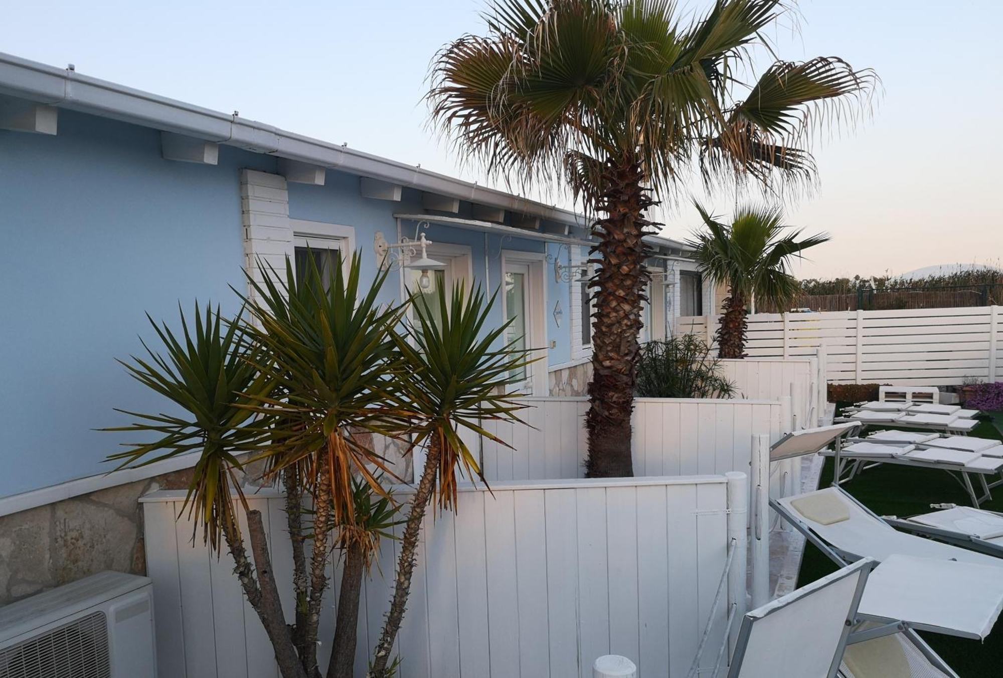 Baywatch Hotel Margherita Di Savoia Eksteriør billede